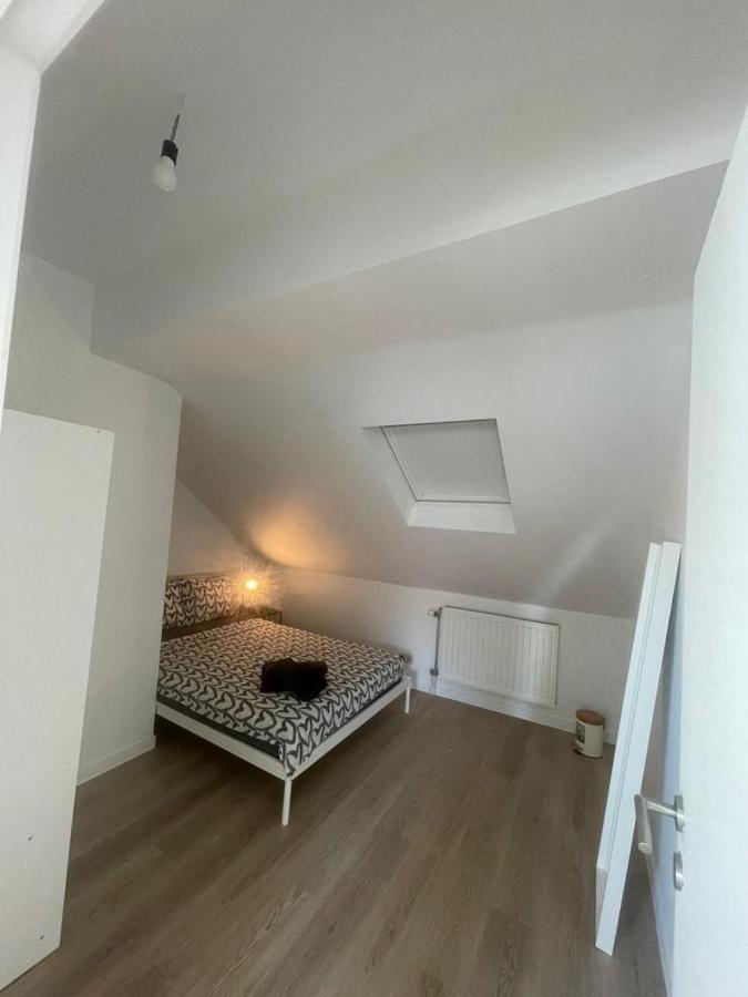 Schaerbeek Room 1 Брюссель Экстерьер фото